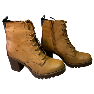Botas bege cano alto | Kilograma